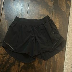 Lululemon hotty hot shorts